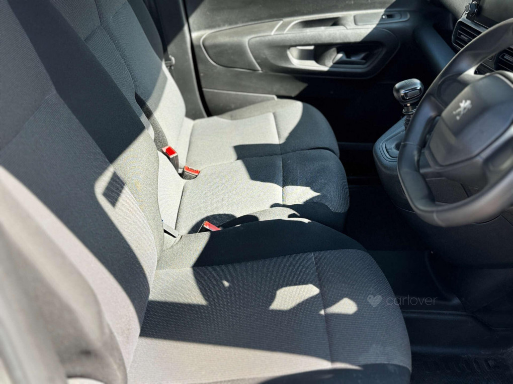 Peugeot Partner Diesel Commercial in Hillsborough