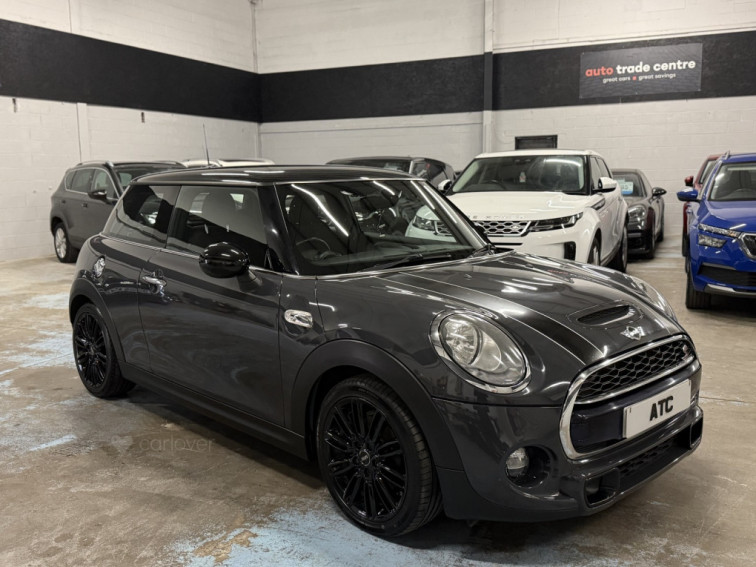 2015 MINI Hatch