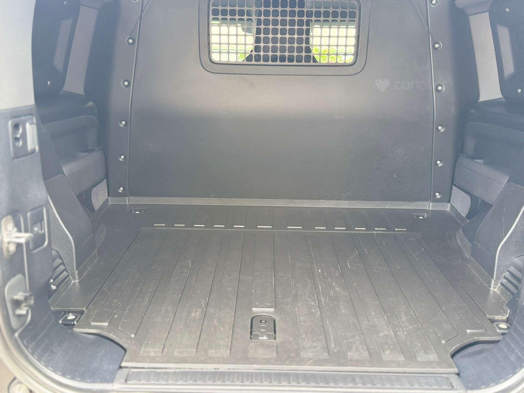 Land Rover Defender Diesel Unknown in Hillsborough