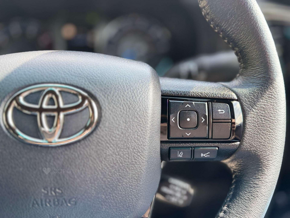 Toyota Hilux Diesel hybrid Pickup in Hillsborough