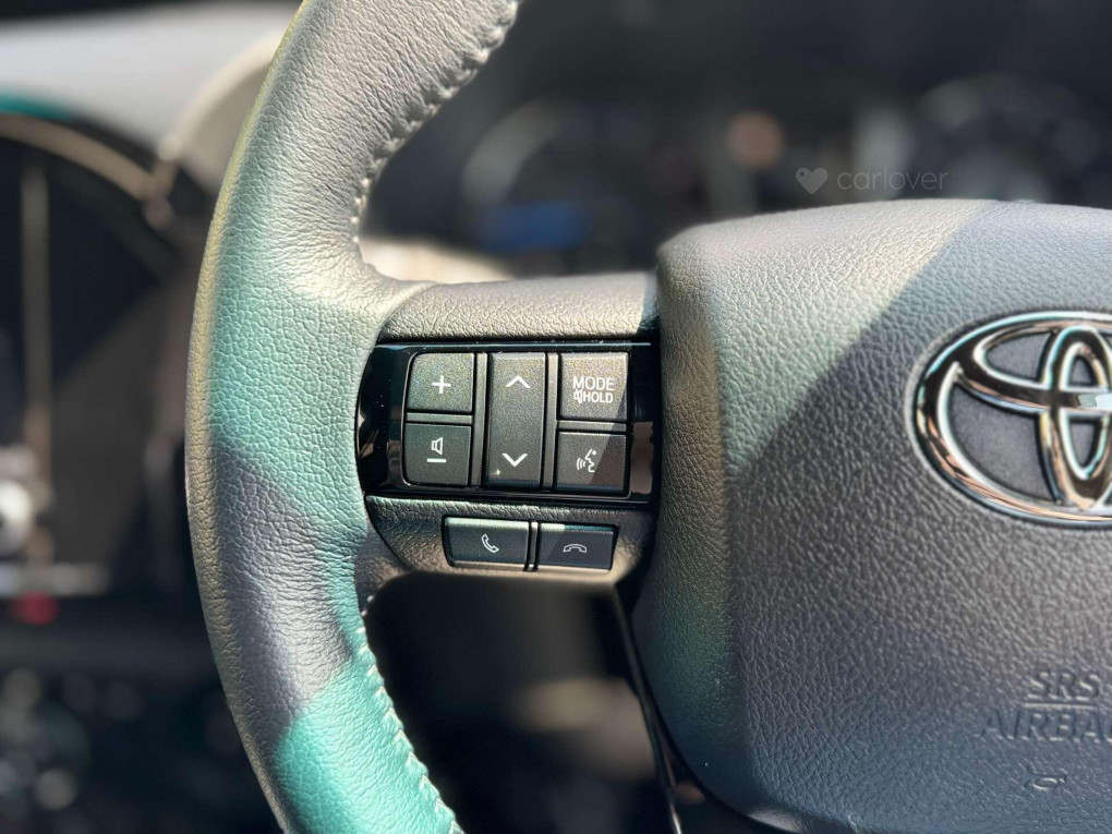 Toyota Hilux Diesel hybrid Pickup in Hillsborough