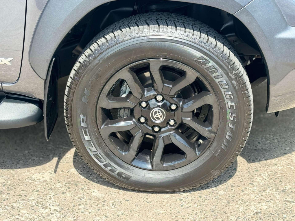 Toyota Hilux Diesel hybrid Pickup in Hillsborough