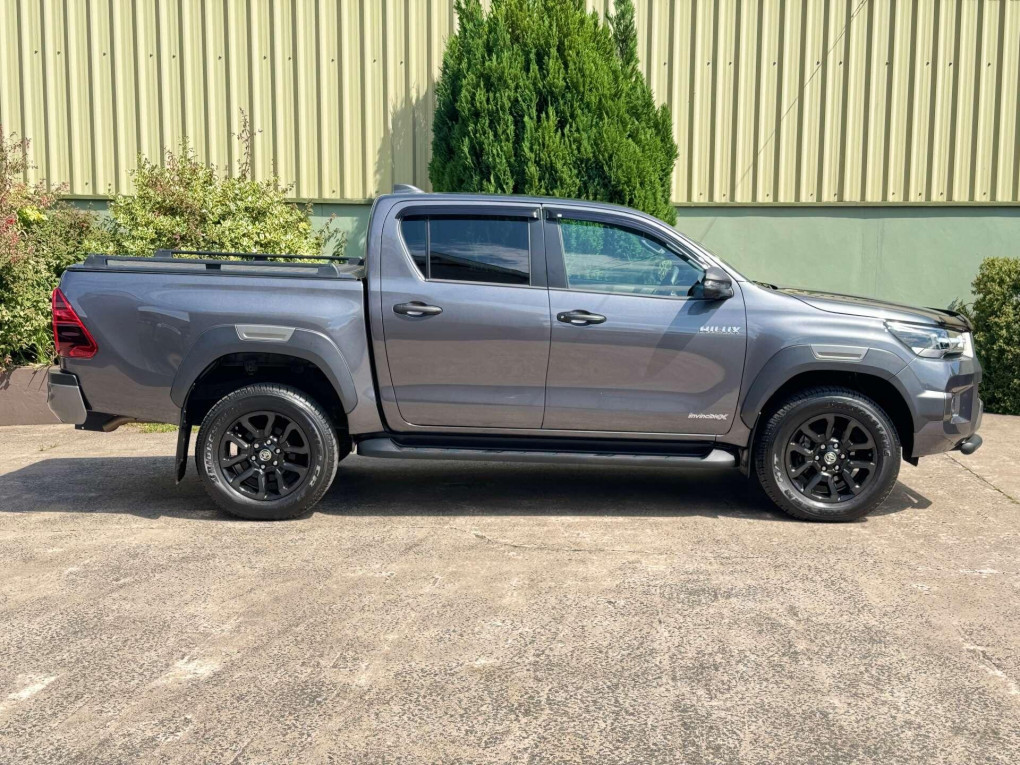Toyota Hilux Diesel hybrid Pickup in Hillsborough