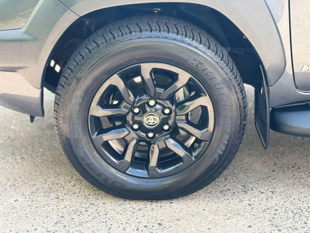 Toyota Hilux Diesel hybrid Pickup in Hillsborough