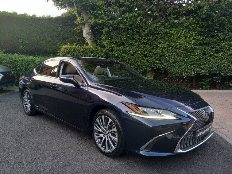 2021 Lexus ES
