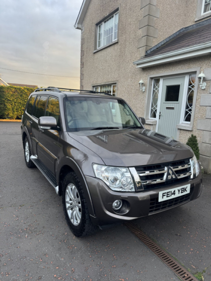 2014 Mitsubishi Shogun