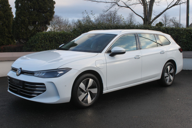 2025 Volkswagen Passat