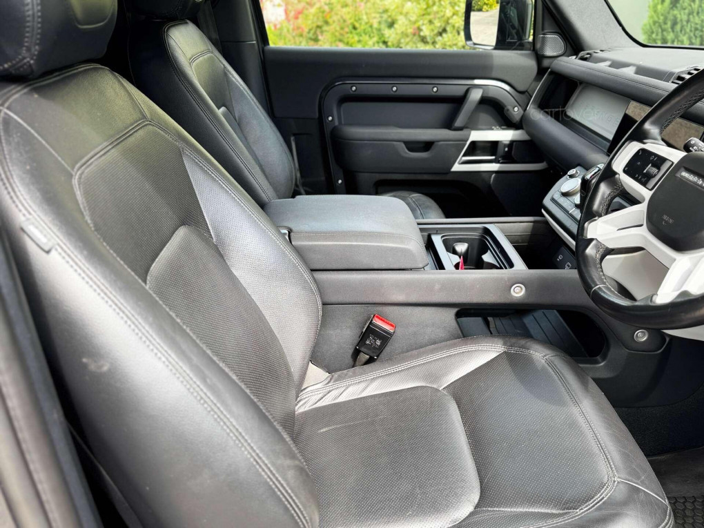 Land Rover Defender Diesel Unknown in Hillsborough