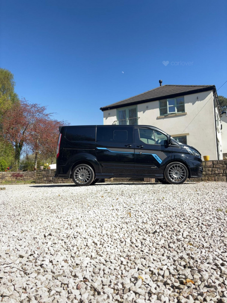 2020 Ford Transit Custom
