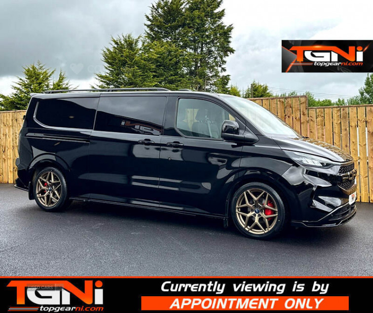 2025 Ford Transit Custom