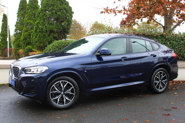 2022 BMW X4