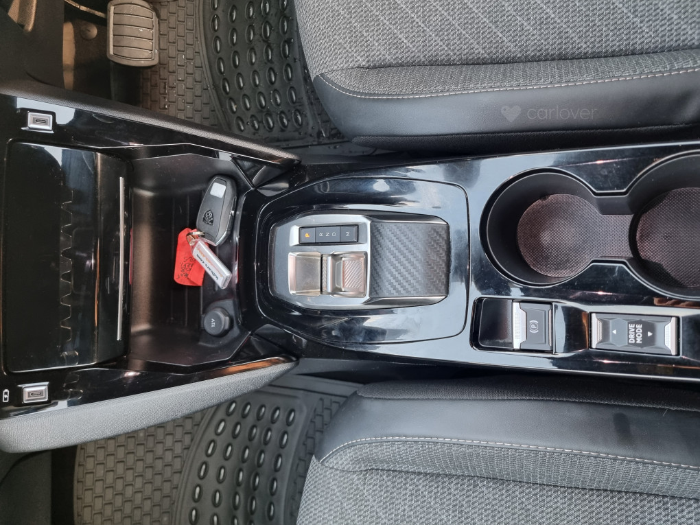 Peugeot 2008 Petrol SUV in Gilford
