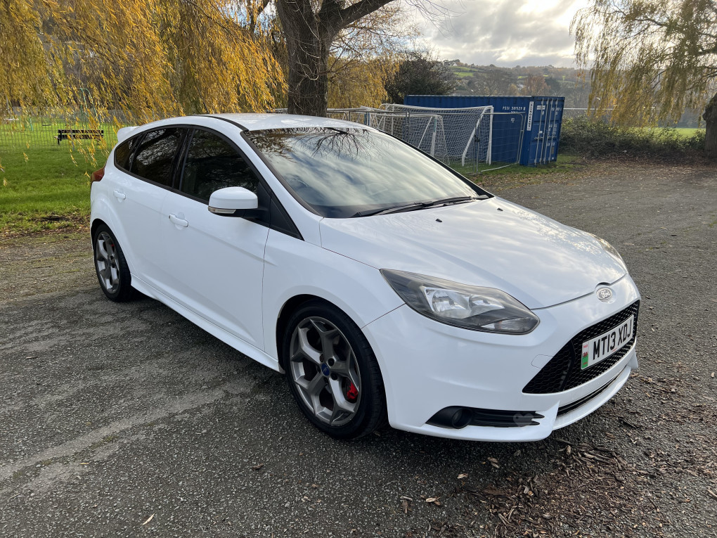 2013 Ford Focus for sale in Colwyn Bay Car Hub Wales Ltd