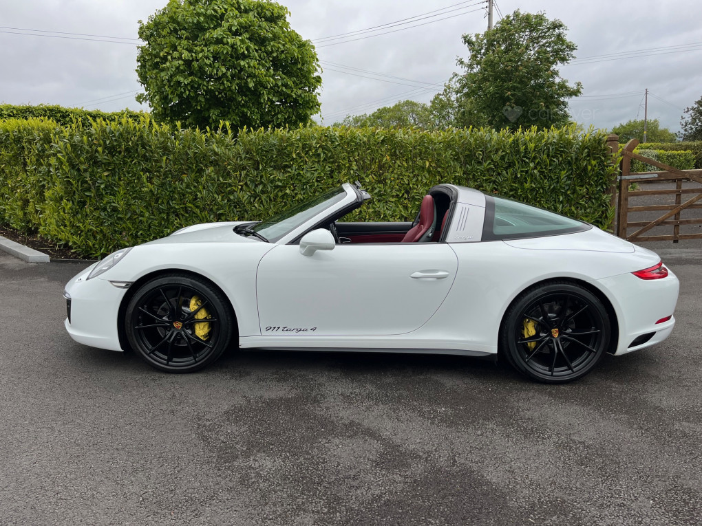 Porsche 911 Petrol Convertible in Lisburn