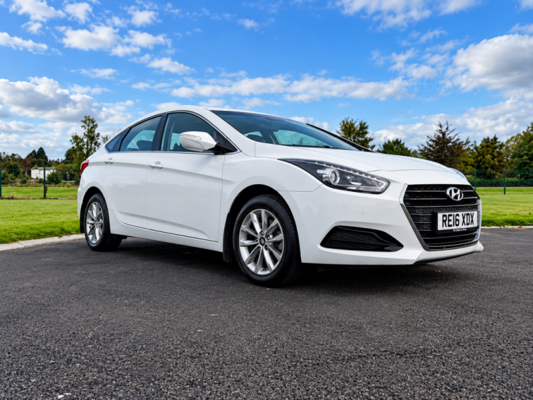 2016 Hyundai i40