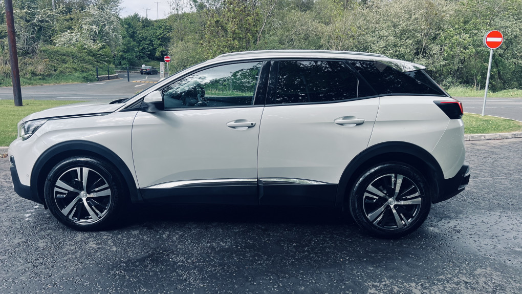 Peugeot 3008 Petrol SUV in Downpatrick