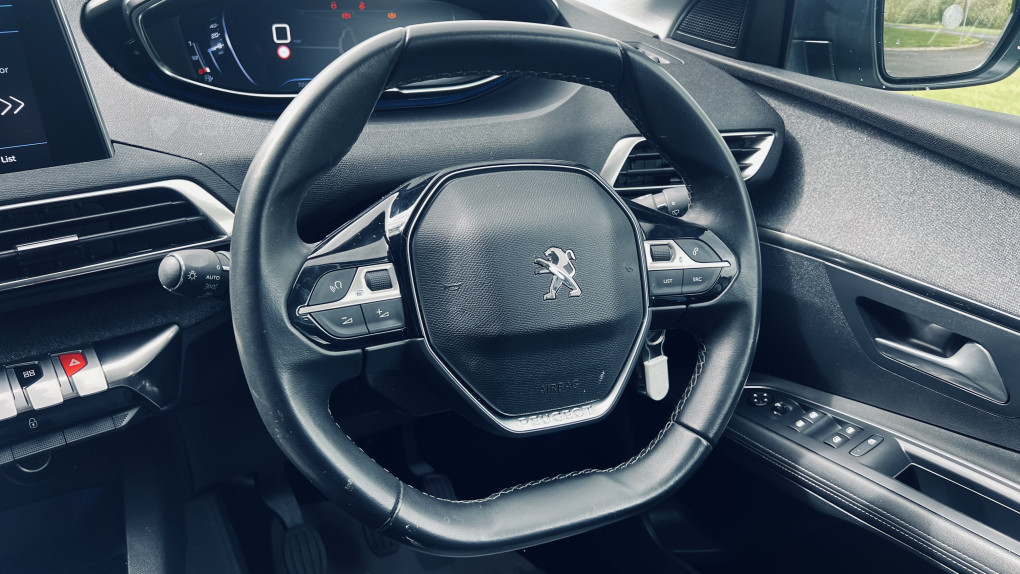 Peugeot 3008 Petrol SUV in Downpatrick