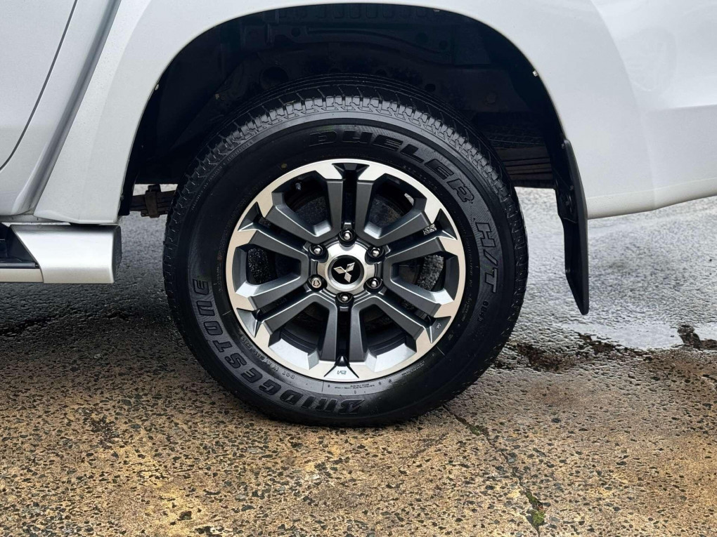 Mitsubishi L200 Diesel Pickup in Hillsborough