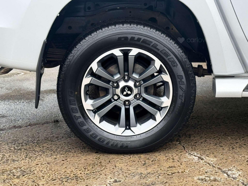 Mitsubishi L200 Diesel Pickup in Hillsborough