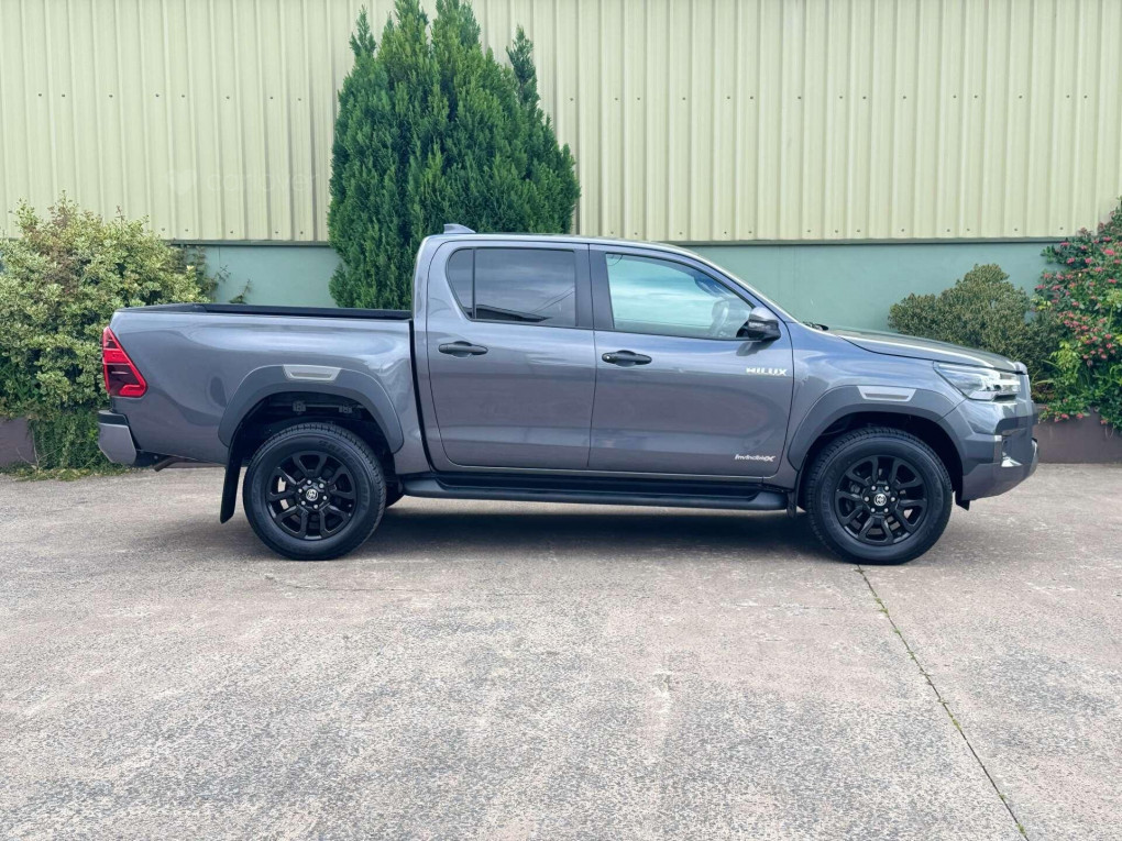 Toyota Hilux Diesel hybrid Pickup in Hillsborough