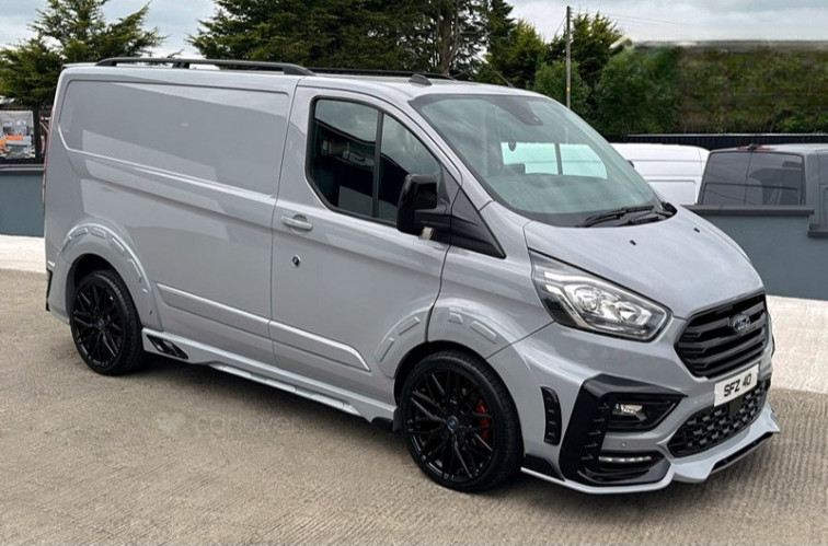 2023 Ford Transit Custom
