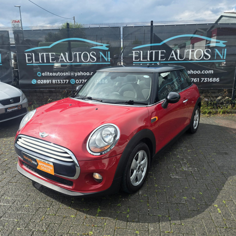 2015 MINI Hatch