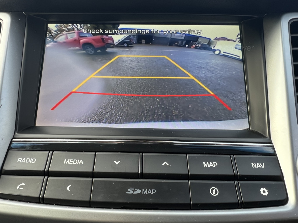 2018 Hyundai Tucson for sale in Lisburn - photo 20