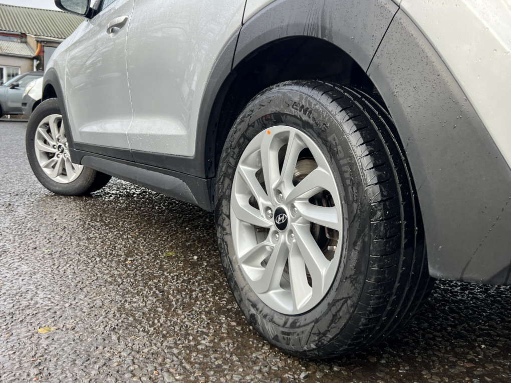 2018 Hyundai Tucson for sale in Lisburn - photo 7