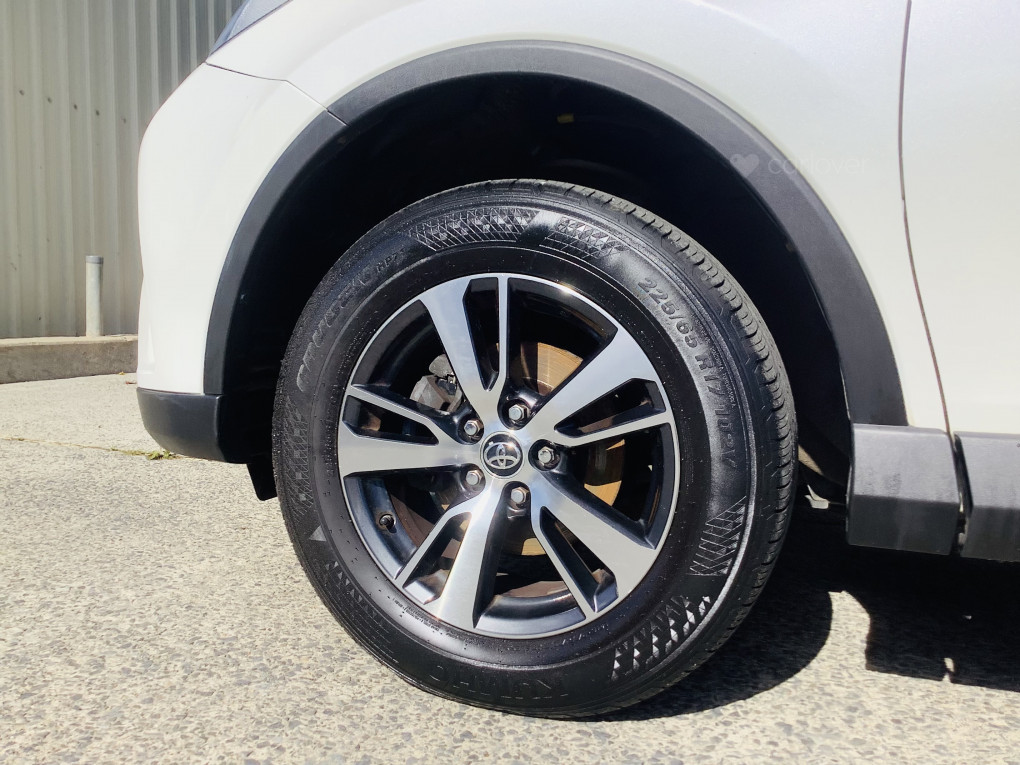 Toyota RAV4 Diesel SUV in Newry