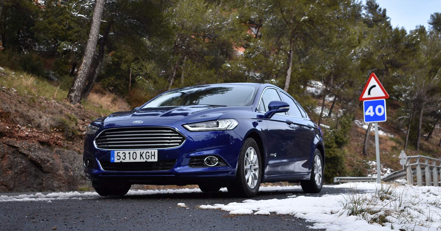Ford Mondeo Hybrid