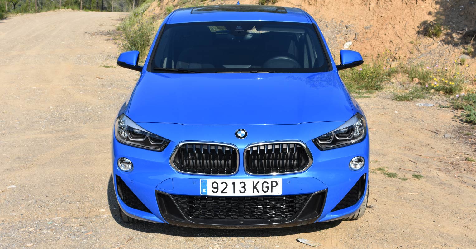 Frontal del BMW X2