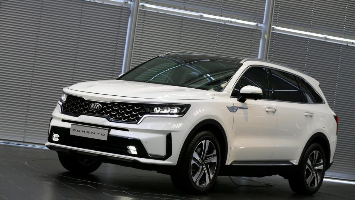 Making room the new KIA Sorento sevenseater SUV will be on its way Making room the new KIA Sorento sevenseater SUV will be on its way