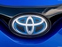 טויוטה C-HR היברידי 2016 - 2017 פנאי שטח  -  כחול  - סמל קדמי