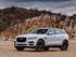 יגואר F-PACE 2016 - 2017 פנאי שטח  -  שנהב לבן  - מבט מלפנים