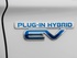 מיצובישי אאוטלנדר PHEV 2014 - 2017 פנאי שטח  -  שנהב לבן 