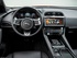 יגואר F-PACE 2016 - 2017 פנאי שטח    - איזור נהג זווית נהג
