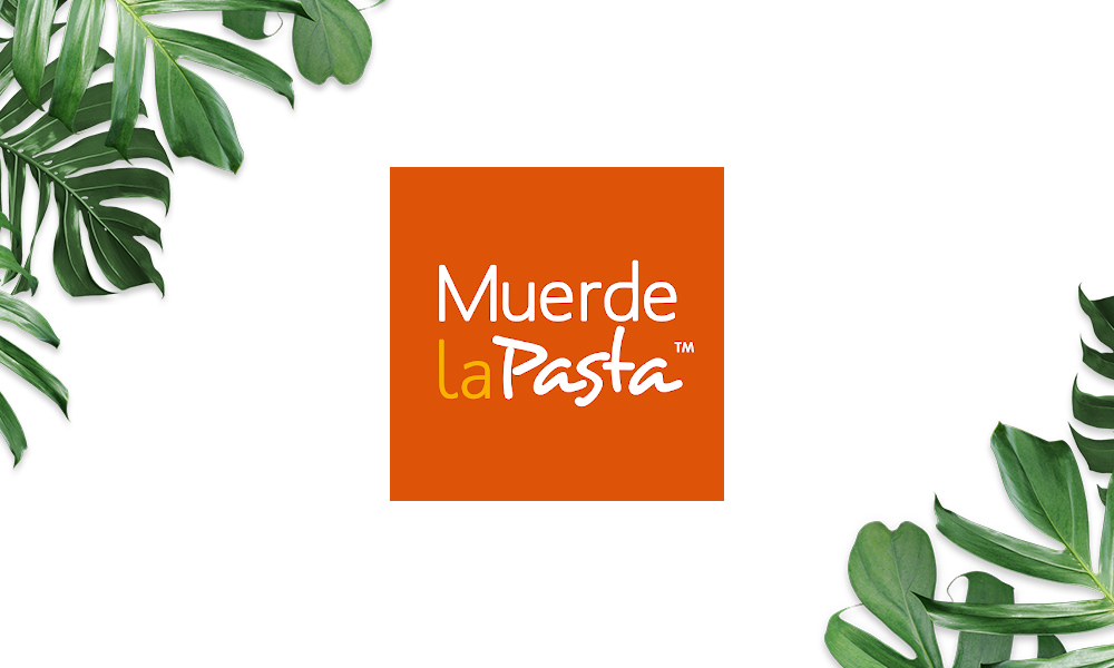 Muerde la pasta