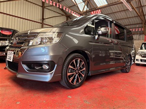 Large image for the Used Honda Stepwagon