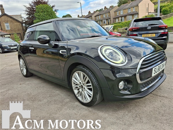 Large image for the Used Mini Hatch