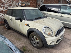Large image for the Used Mini Hatch