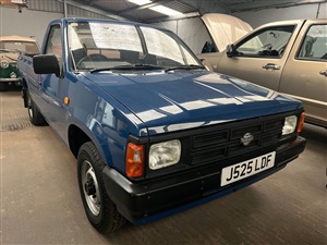 Large image for the Used Nissan D21