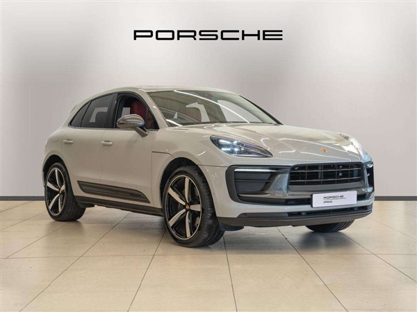 Large image for the Used Porsche Macan