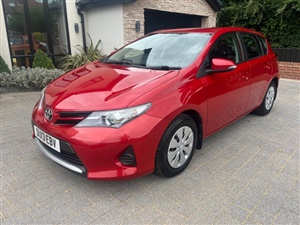Large image for the Used Toyota Auris