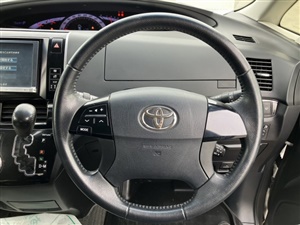 Large image for the Used Toyota ESTIMA