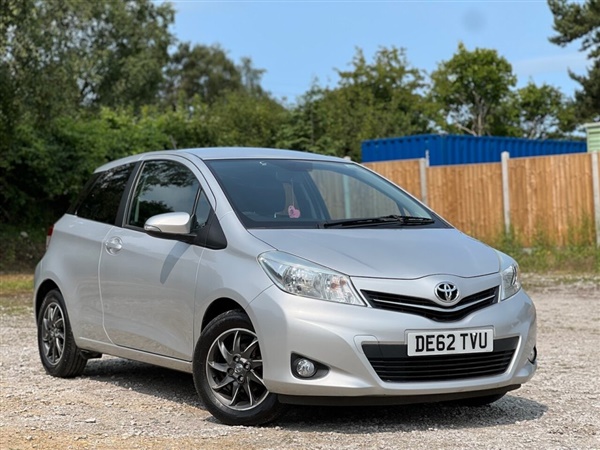 Large image for the Used Toyota YARIS
