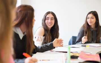 Malta'da Dil Eğitimi, Sanat ve Kültür Malta'da Dil Eğitimi, Sanat ve Kültür