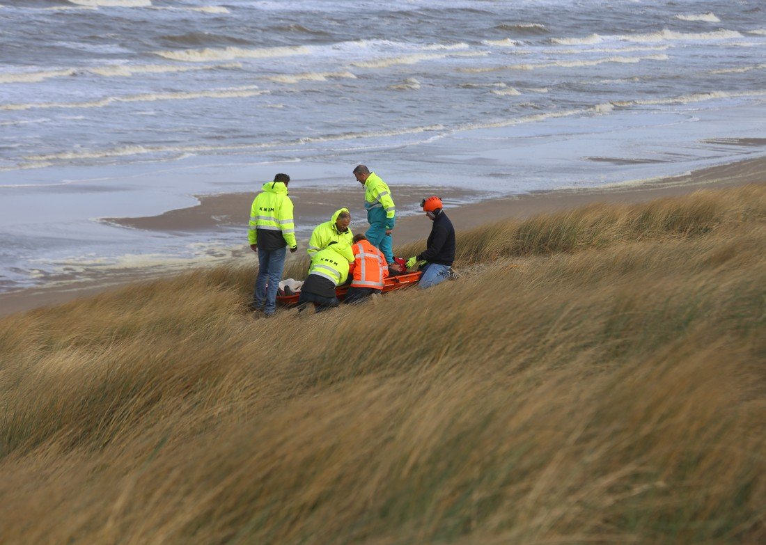 Grote hulpverleningsoefening strand afrit 29 Noordwijk