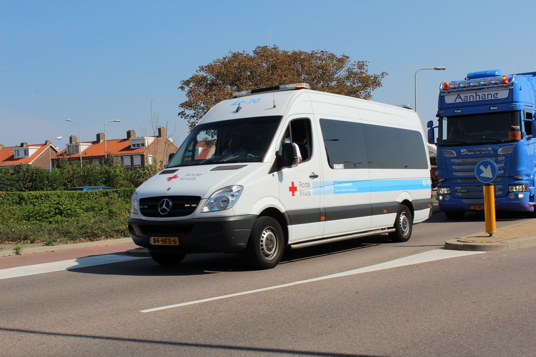 Truckrun 2015 rijdt door de Bollenstreek