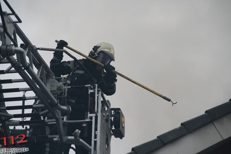 Grote brand Nassaudreef Katwijk (foto update)