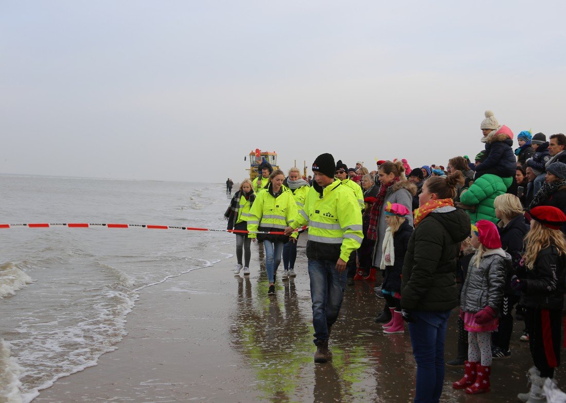 Intocht sinterklaas en zwarte pieten